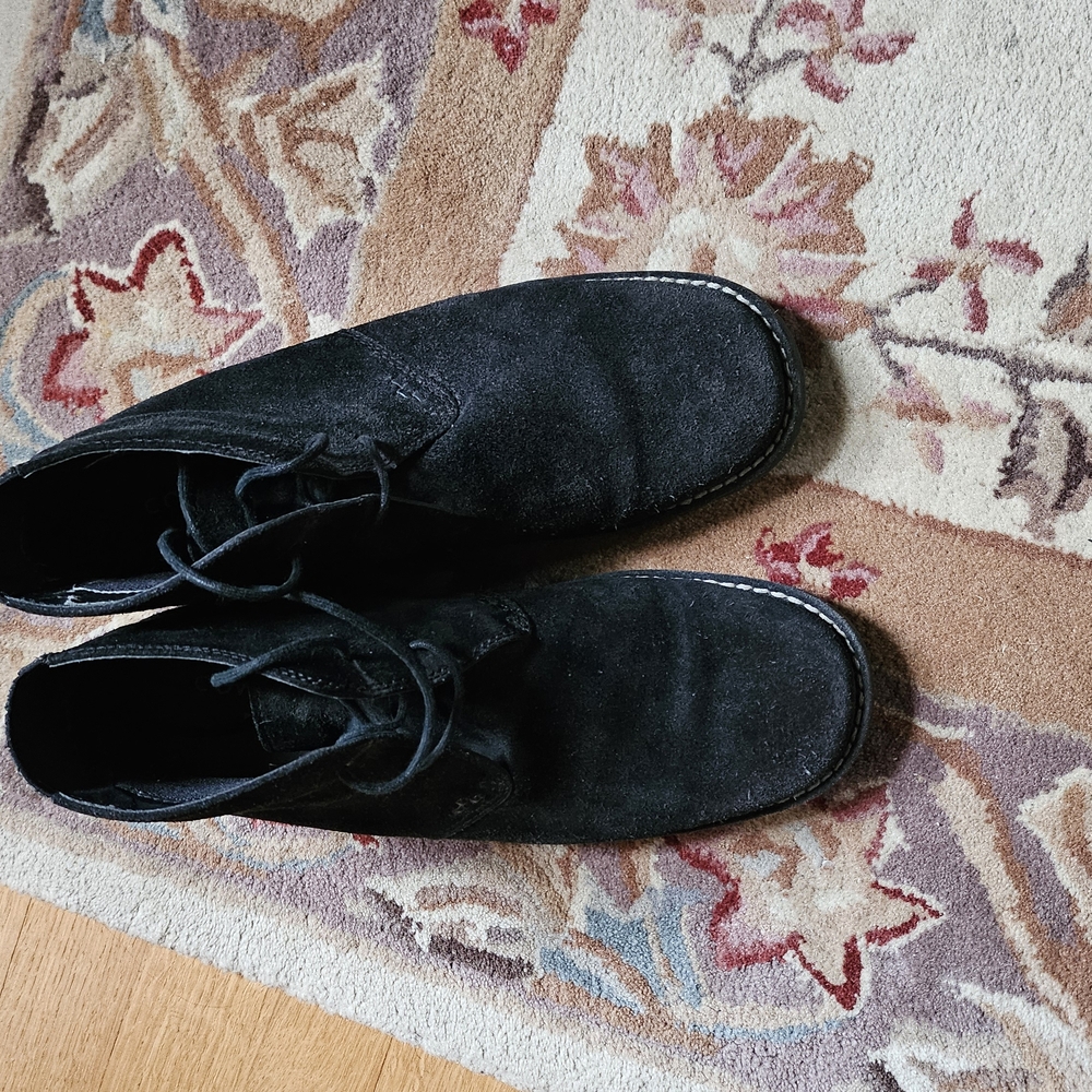 Black Suede Chukka Boots with Lace-Up Closure